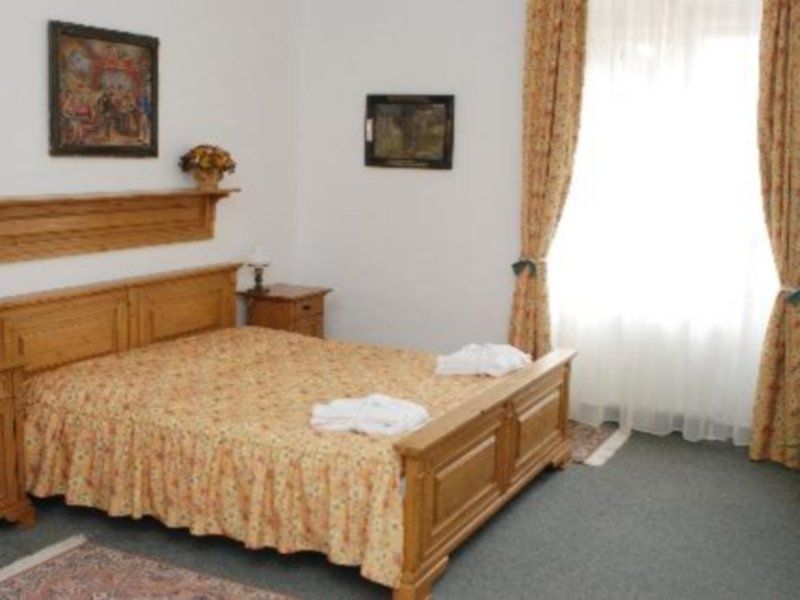 Oldinn Hotel